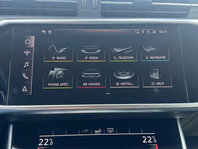 Vehicle Image 24