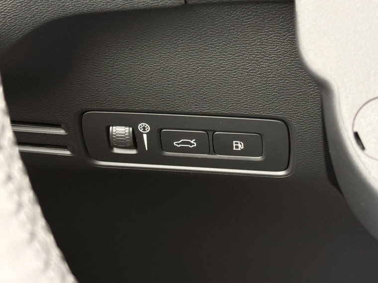 Vehicle Image 50