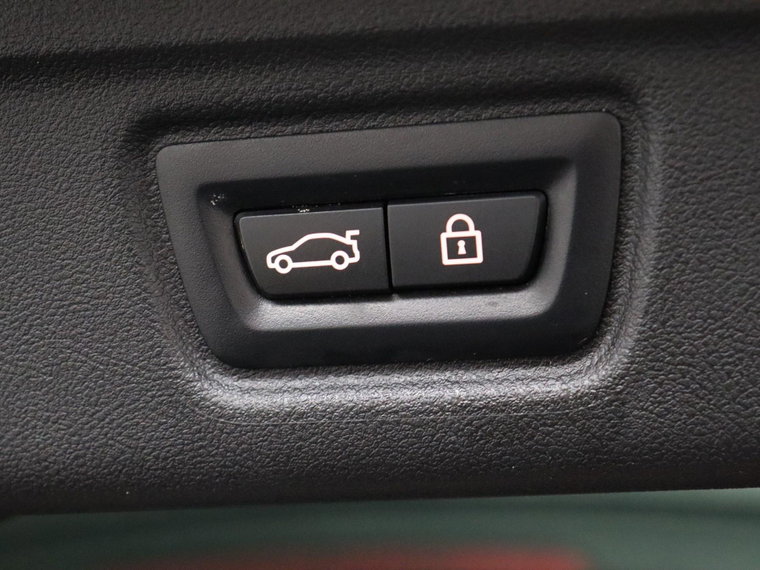 Vehicle Image 40