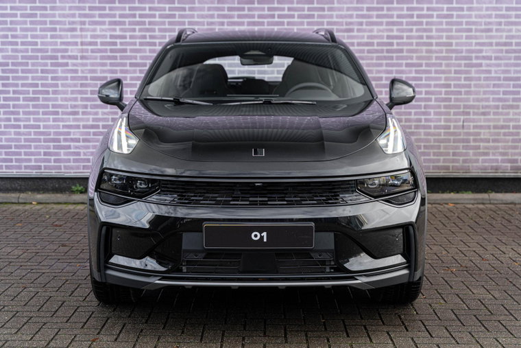 Vehicle Image 8