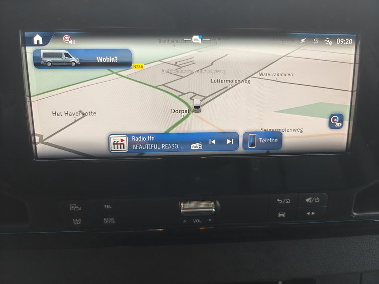 Vehicle Image 31