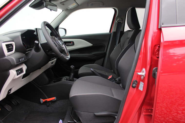 Vehicle Image 13