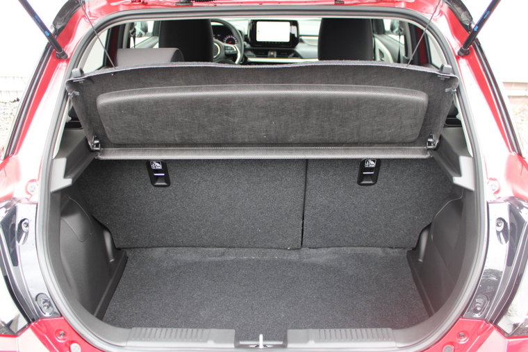 Vehicle Image 15