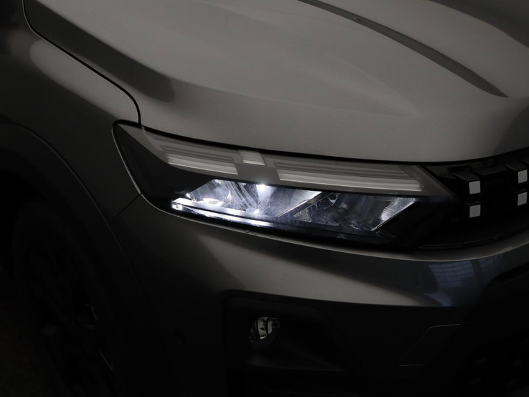 Vehicle Image 46