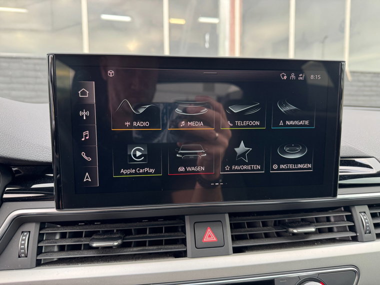 Vehicle Image 21