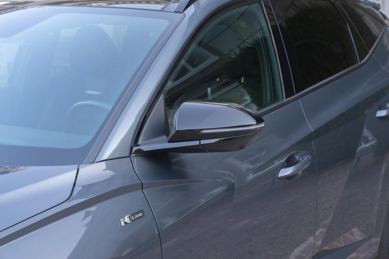 Vehicle Image 17