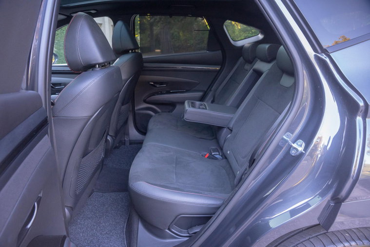 Vehicle Image 40