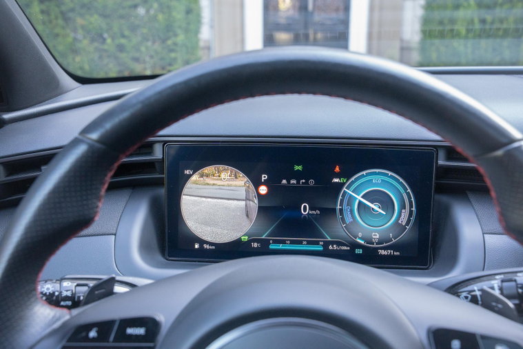 Vehicle Image 9