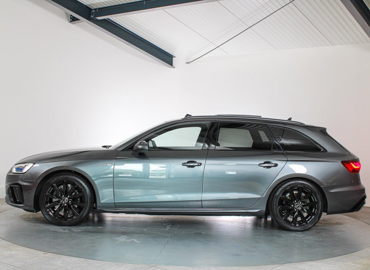 Vehicle Image 7