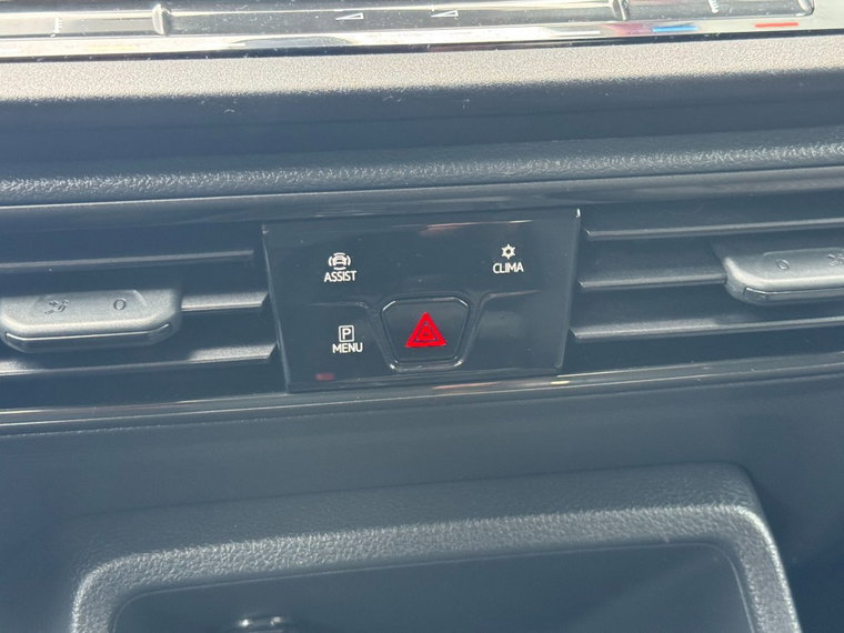 Vehicle Image 24