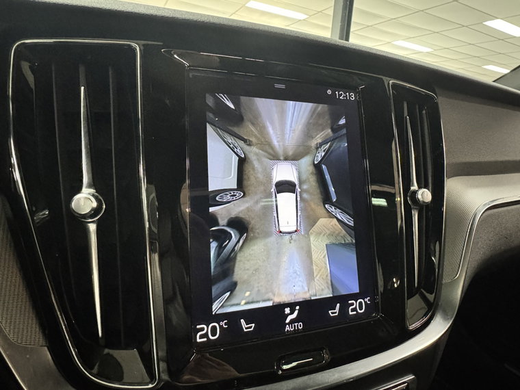 Vehicle Image 38