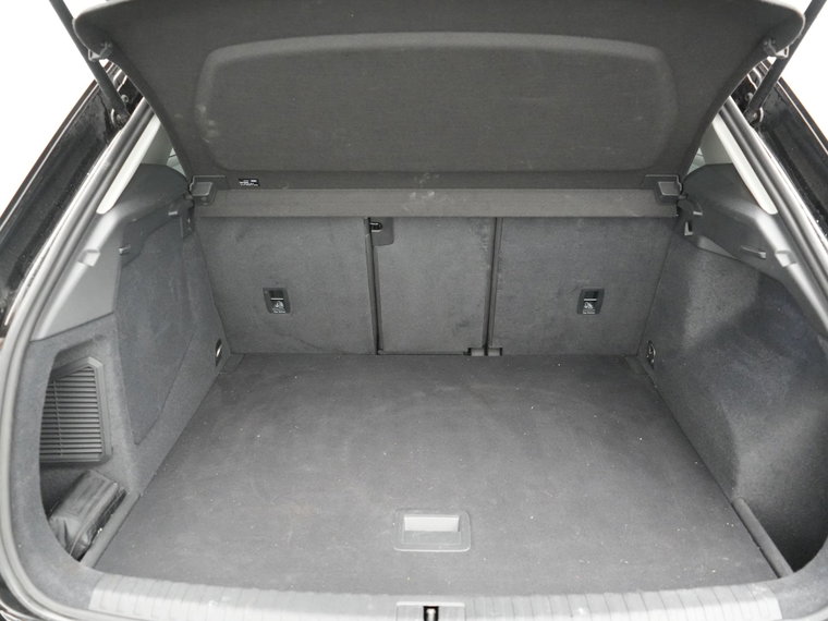 Vehicle Image 37