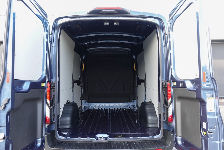 Vehicle Image 22