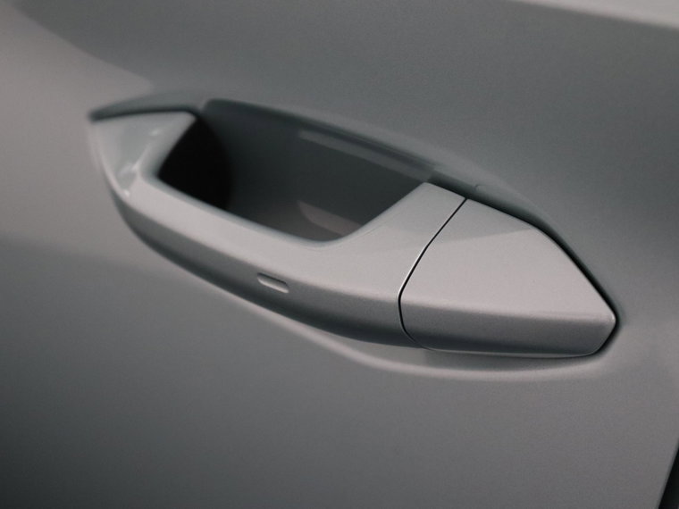 Vehicle Image 37