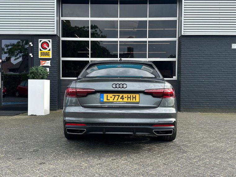 Vehicle Image 15