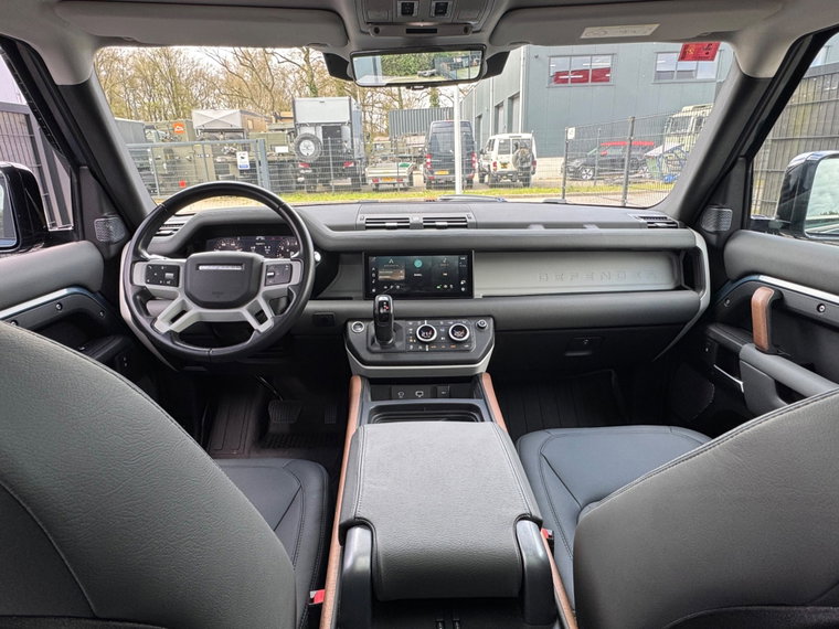 Vehicle Image 17