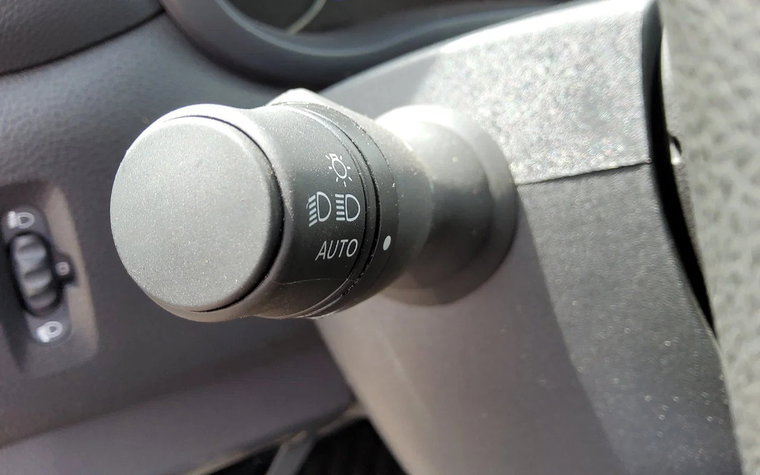 Vehicle Image 23