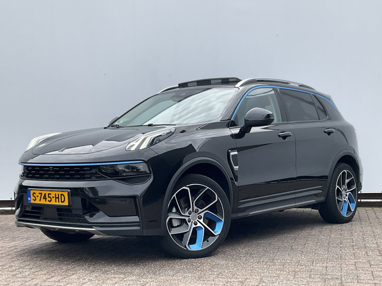 Vehicle Image 25