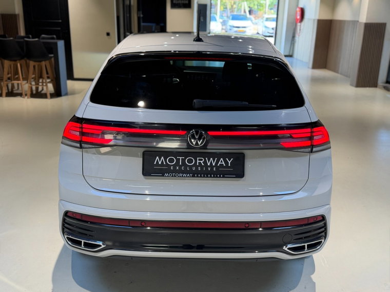 Vehicle Image 50