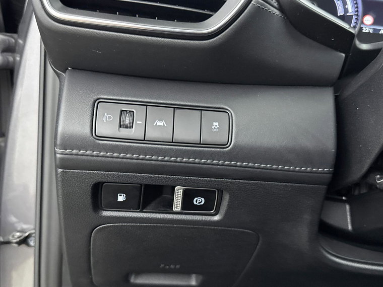 Vehicle Image 26