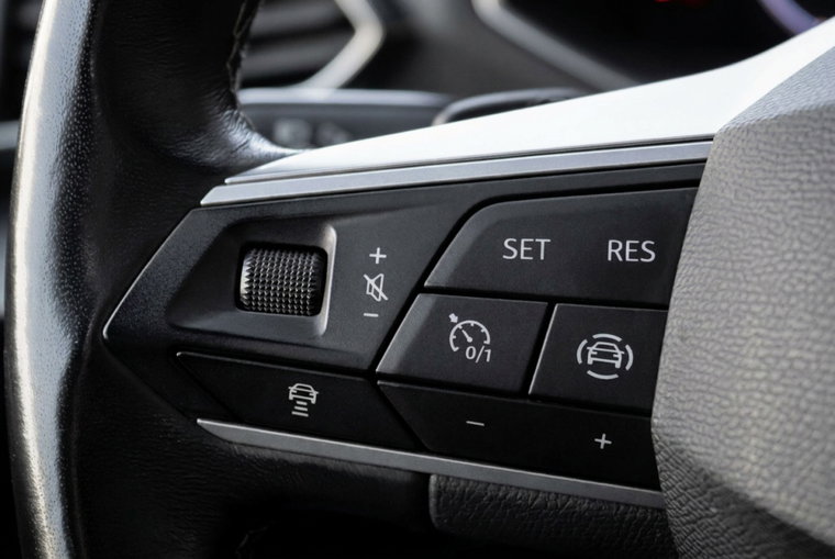 Vehicle Image 24