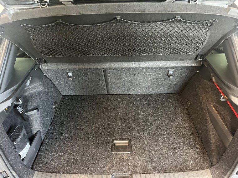 Vehicle Image 33