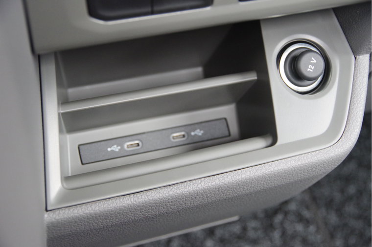 Vehicle Image 22