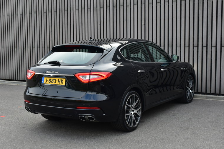 Vehicle Image 30