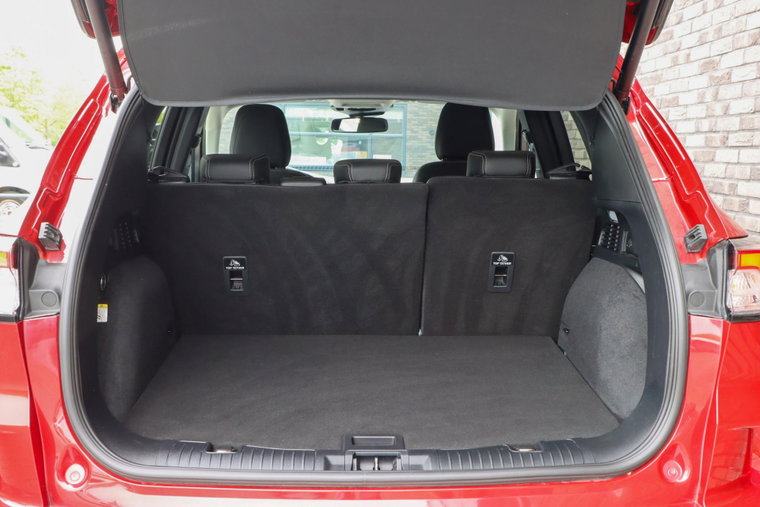 Vehicle Image 15