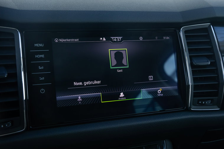 Vehicle Image 35