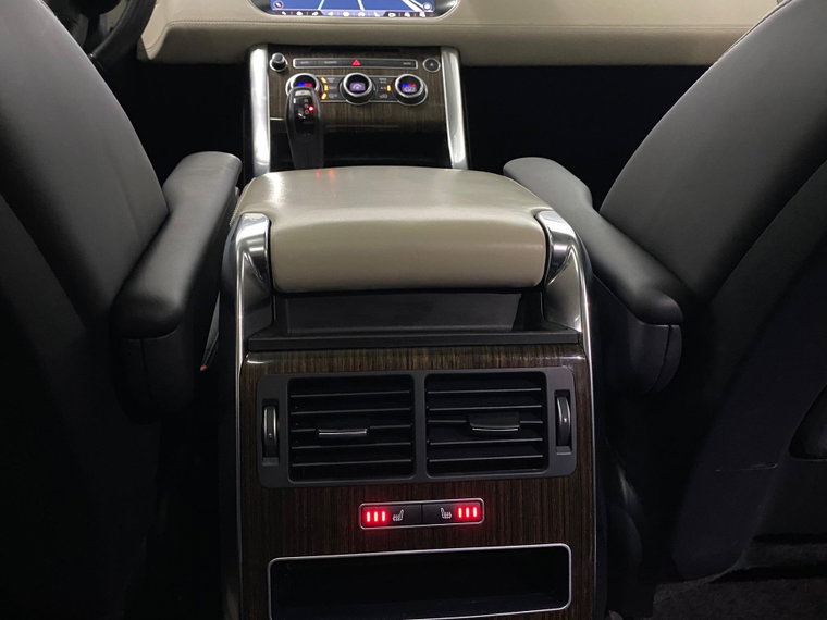 Vehicle Image 37