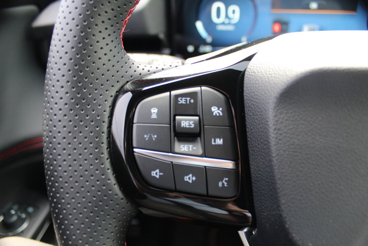 Vehicle Image 23