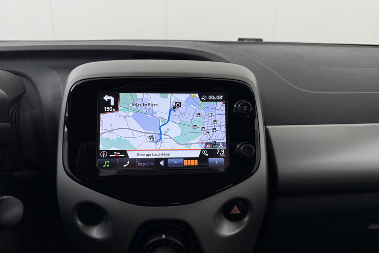 Vehicle Image 18