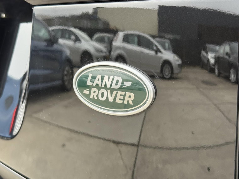 Vehicle Image 35