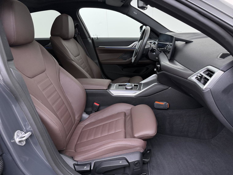 Vehicle Image 47