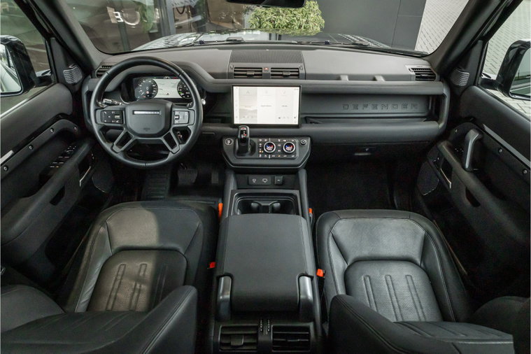 Vehicle Image 9