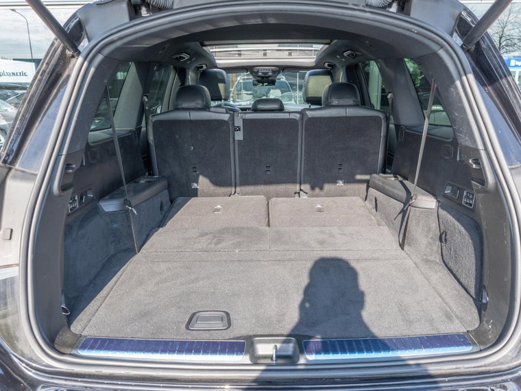 Vehicle Image 35
