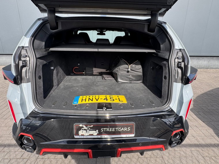 Vehicle Image 37
