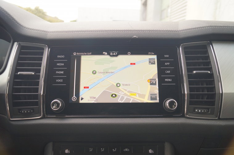 Vehicle Image 18