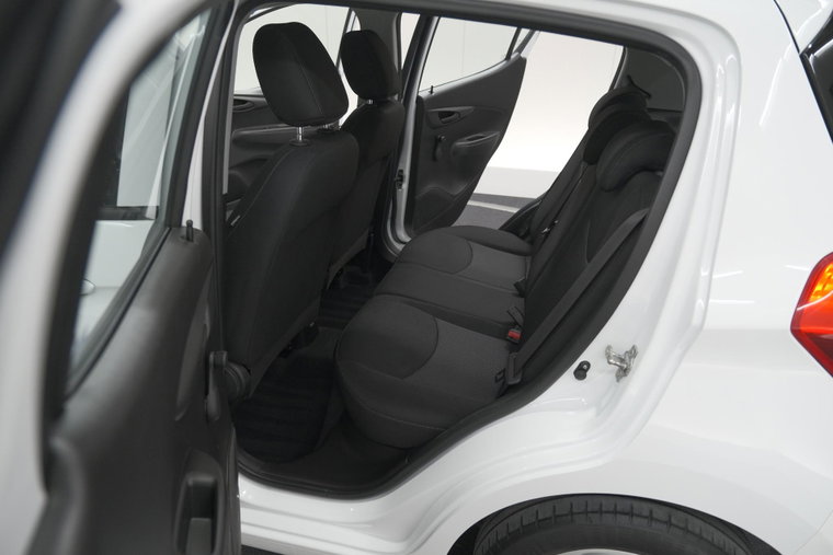 Vehicle Image 22