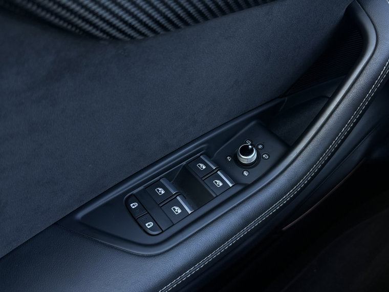Vehicle Image 50