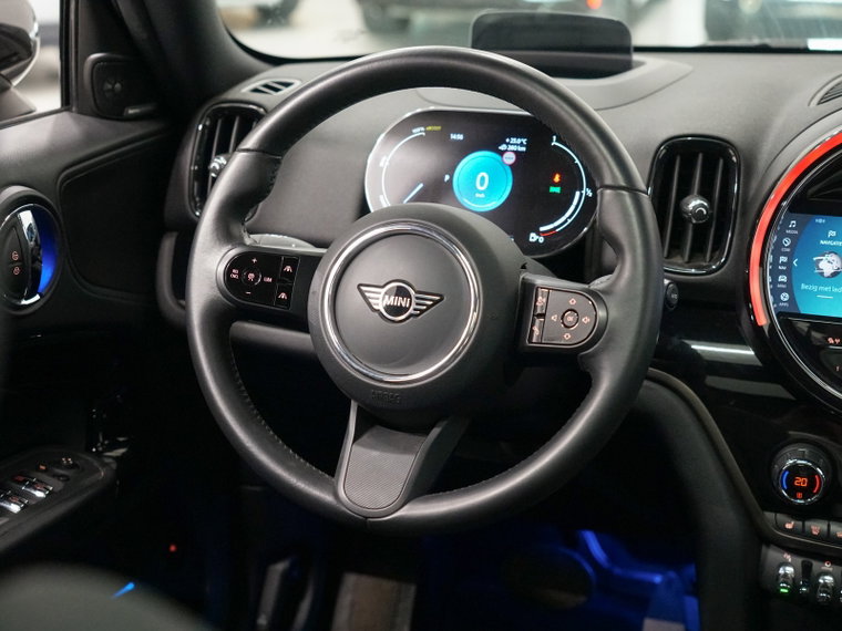 Vehicle Image 40