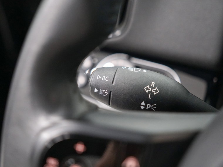 Vehicle Image 41