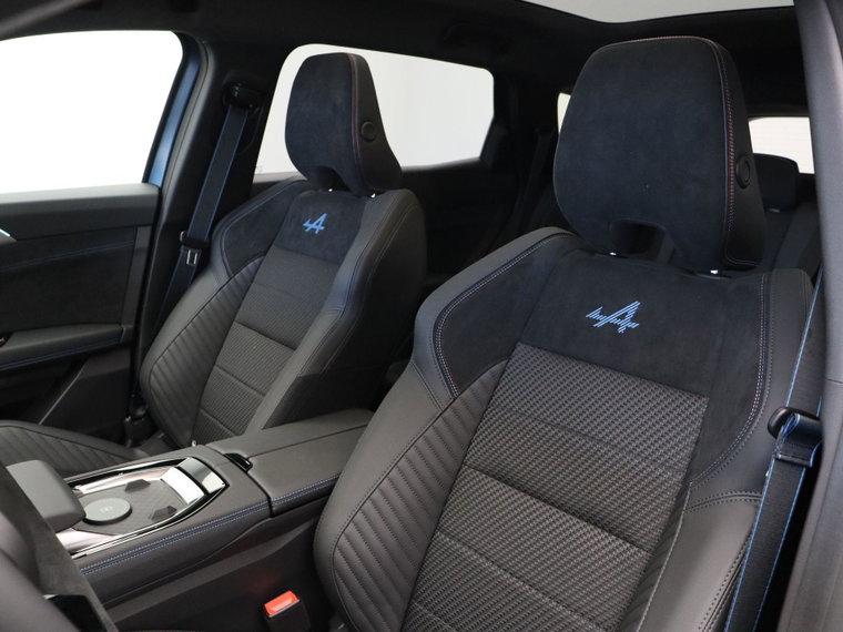 Vehicle Image 47