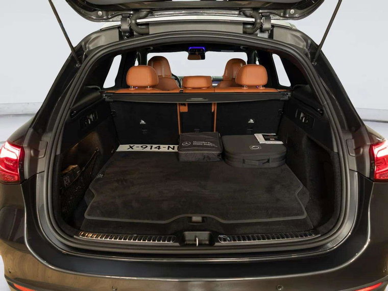 Vehicle Image 37