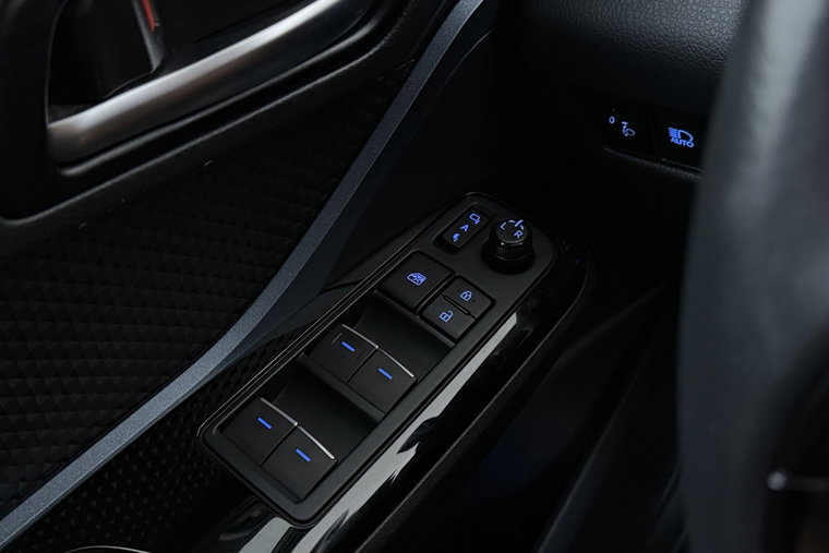 Vehicle Image 32