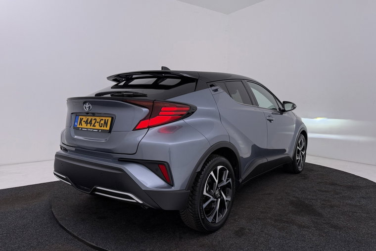 Vehicle Image 46