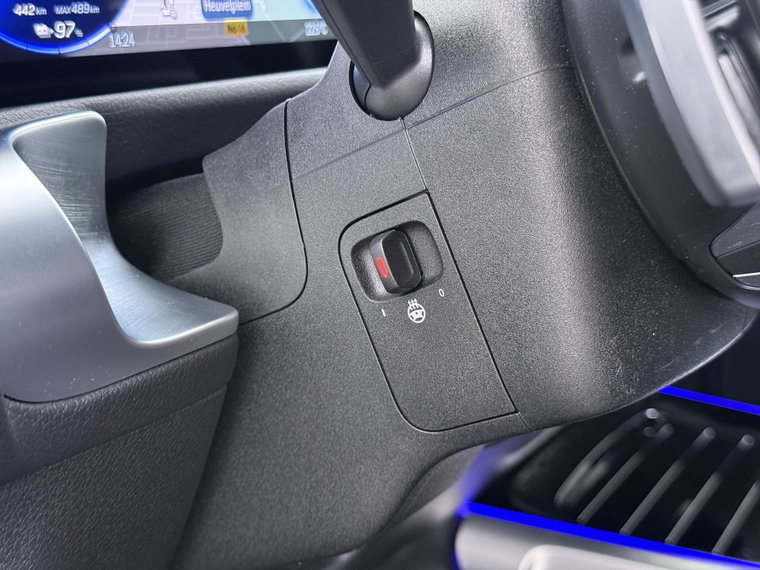 Vehicle Image 27