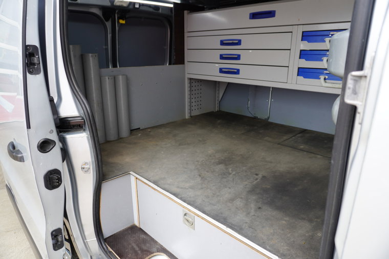 Vehicle Image 8