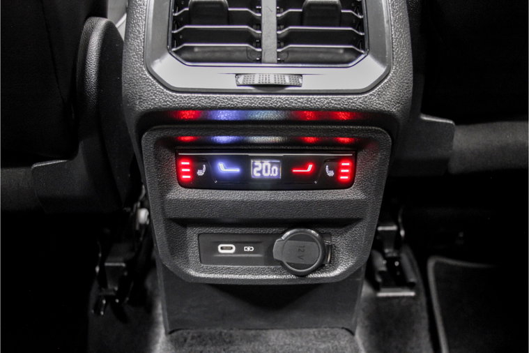 Vehicle Image 38